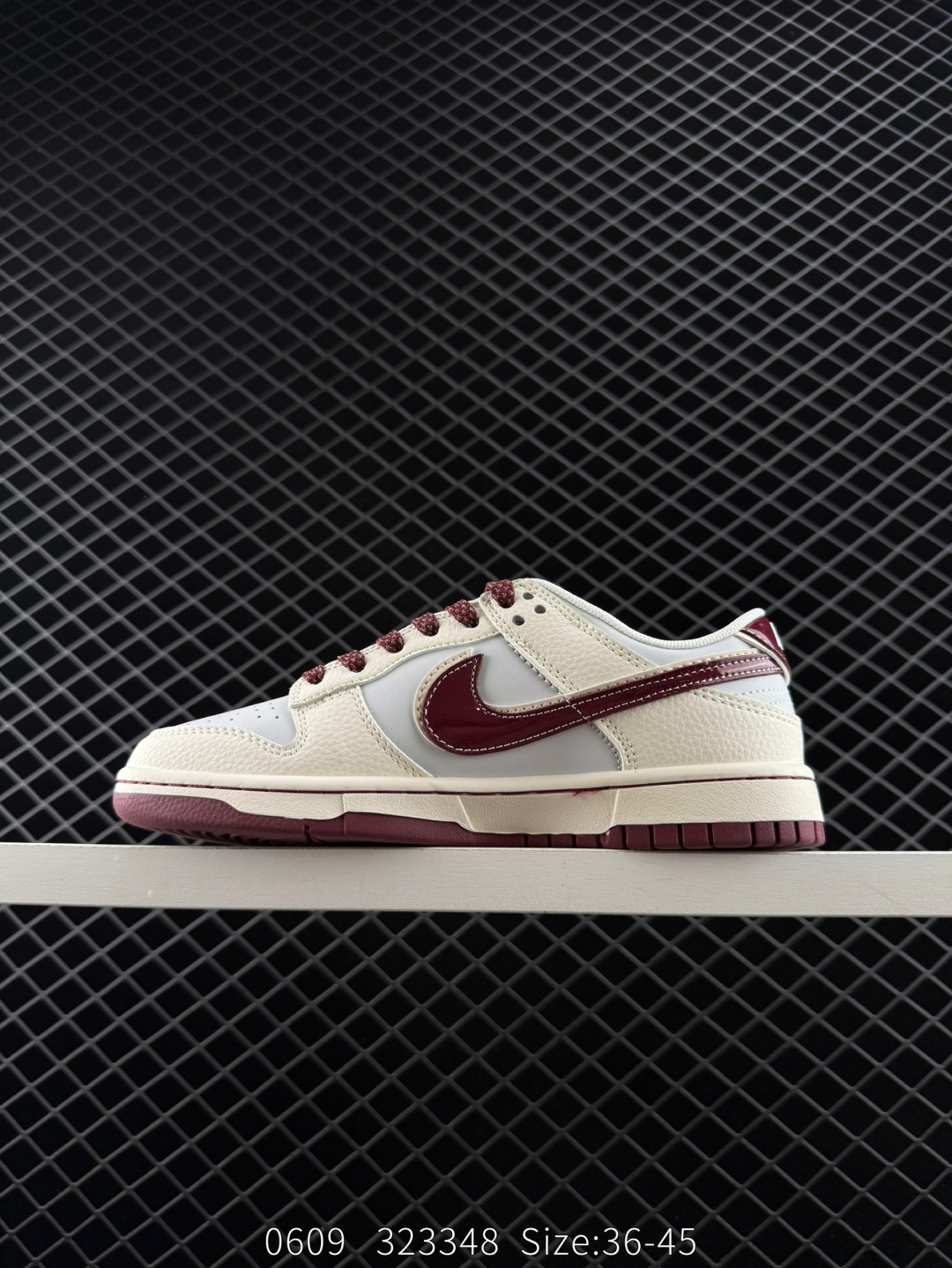 Travis Scott x Air Jordan 1 ” Reverse Mocha “